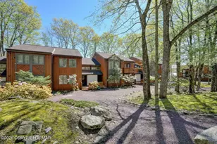 81 Ruffed Grouse Ct, Lake Harmony, PA 18624 - Photo 1