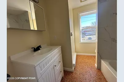  277 S Courtland Street, East Stroudsburg, PA 18301 - Photo 12