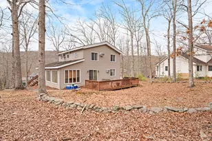 270 Manchester Dr, Bushkill, PA 18324 - Photo 8