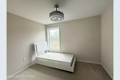  584 Westlake Drive, East Stroudsburg, PA 18302 - Photo 12