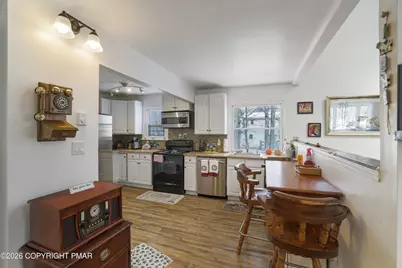  2638 Foxledge Drive, Tobyhanna, PA 18466 - Photo 16