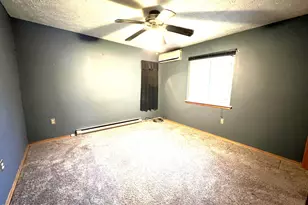 152 Fairview Ave, Mount Pocono, PA 18344 - Photo 14