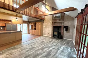 152 Fairview Ave, Mount Pocono, PA 18344 - Photo 6