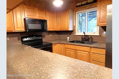  152 Fairview Avenue, Mount Pocono, PA 18344 - Photo 10