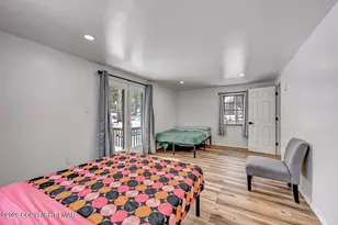 8 Button Wood Rd, Lake Harmony, PA 18624 - Photo 34