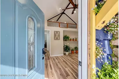  8 Buttonwood Road, Lake Harmony, PA 18624 - Photo 6