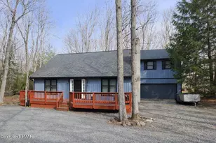 237 Whitman Ln, Albrightsville, PA 18210 - Photo 1