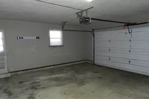 1055 Pine Tree Dr, Slatington, PA 18080 - Photo 30