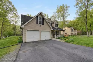 135 Acorn Ln, Kunkletown, PA 18058 - Photo 52