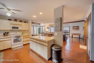 276 Overlook Way, Tannersville, PA 18372 - Photo 8