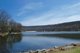8 Kickapoo Dr, Hazle Township, PA 18202 - Photo 104