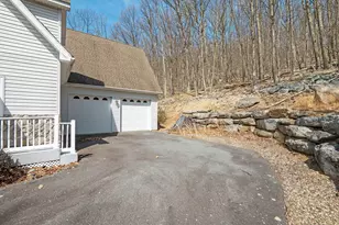 8 Kickapoo Dr, Hazle Township, PA 18202 - Photo 68