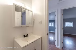 484 Mallard Ln, Bushkill, PA 18324 - Photo 16