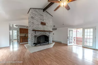 484 Mallard Lane, Bushkill, PA 18324 - Photo 2