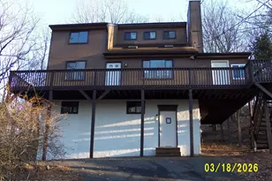 240 Powder Horn Rd, Henryville, PA 18332 - Photo 1