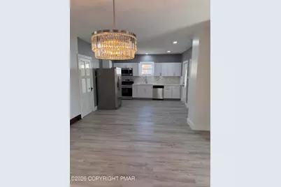  846 Thomas Street, Stroudsburg, PA 18360 - Photo 12