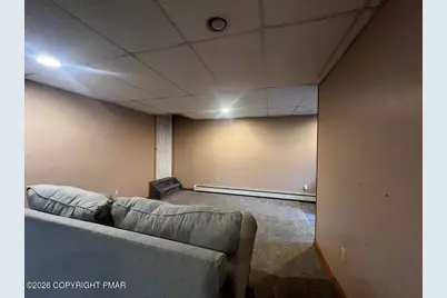  370 Andrews Circle, Stroudsburg, PA 18360 - Photo 6