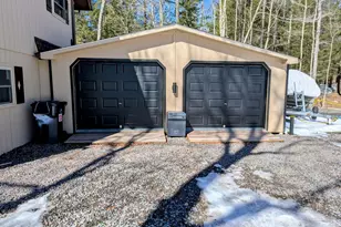 159 S Lehigh River Dr, Covington Township, PA 18424 - Photo 4