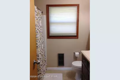  46 Skyview Circle #UNIT C, East Stroudsburg, PA 18302 - Photo 8