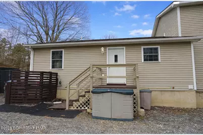  4938 Pine Ridge Drive, Bushkill, PA 18324 - Photo 8