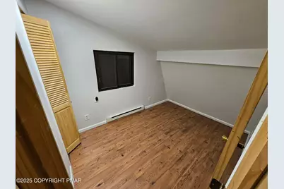  1220 Dogwood Lane, Bushkill, PA 18324 - Photo 4