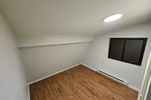 1220 Dogwood Ln, Bushkill, PA 18324 - Photo 2