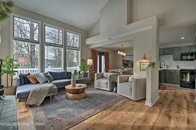  9 Beachwood Court, Lake Harmony, PA 18624 - Photo 2