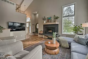 9 Beachwood Ct, Lake Harmony, PA 18624 - Photo 6