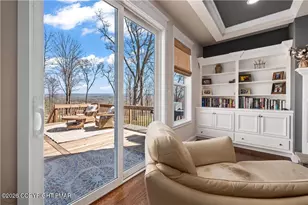 106 Lumbermill Ln, Stroudsburg, PA 18360 - Photo 16