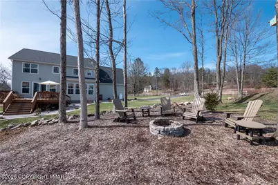  106 Lumbermill Lane, Stroudsburg, PA 18360 - Photo 2