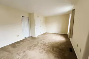 124 Eaglesmere Cir, East Stroudsburg, PA 18301 - Photo 20