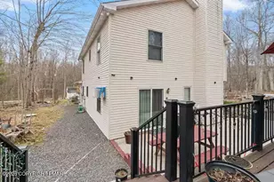 187 Choctaw Dr, Pocono Lake, PA 18347 - Photo 60