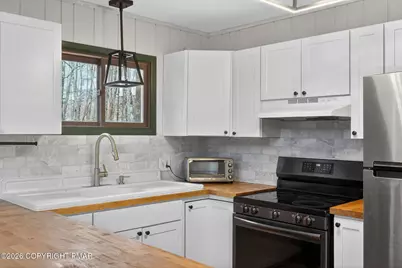  149 Regent Street, Bushkill, PA 18324 - Photo 16