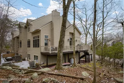  7 Wildbriar Court, Lake Harmony, PA 18624 - Photo 2