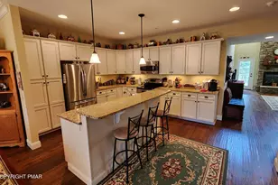 241 Keswick Dr, Blakeslee, PA 18610 - Photo 14