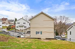 2016 Price St, Scranton, PA 18504 - Photo 4