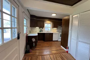 445 N 8th St, Stroudsburg, PA 18360 - Photo 12