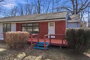 108 Sharbaugh Rd, Tobyhanna, PA 18466 - Photo 6