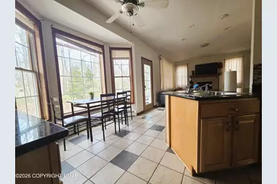  392 Hemlock Drive, Tobyhanna, PA 18466 - Photo 6