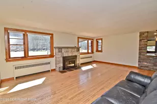 2327 Wigwam Park Rd, Stroudsburg, PA 18360 - Photo 2