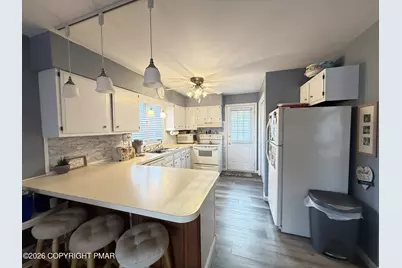  5933 Decker Road, Bushkill, PA 18324 - Photo 12