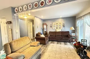 5933 Decker Rd, Bushkill, PA 18324 - Photo 6