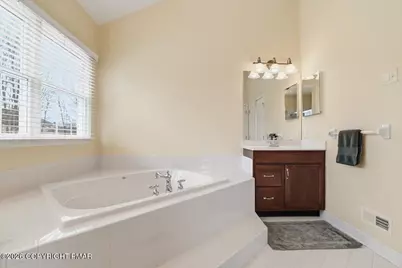  718 Cypress Drive, East Stroudsburg, PA 18302 - Photo 44