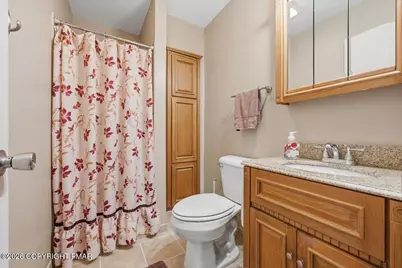  1249 Lexington Avenue, Pocono Summit, PA 18346 - Photo 16