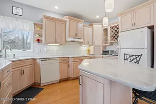 281 Bear Creek Lake Dr, Jim Thorpe, PA 18229 - Photo 16