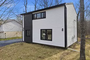 9050 Idlewild Dr, Tobyhanna, PA 18466 - Photo 8