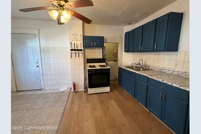  17 Oneil Avenue, Wilkes Barre, PA 18702 - Photo 12