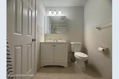  37 Seneca Road, Mount Pocono, PA 18344 - Photo 28