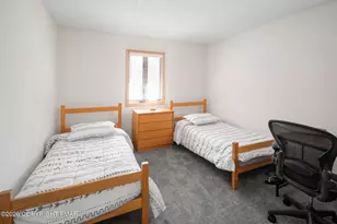 172 Cumberland Rd, Pocono Pines, PA 18350 - Photo 28