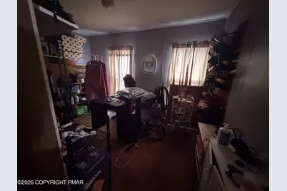  81 Carroll Street, Pittston, PA 18640 - Photo 8